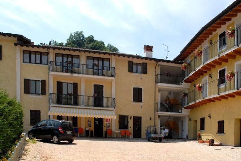 Agriturismo Rocca Dei Marchesi Aparthotel Sabbio Chiese Exterior photo